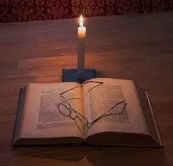 candle book